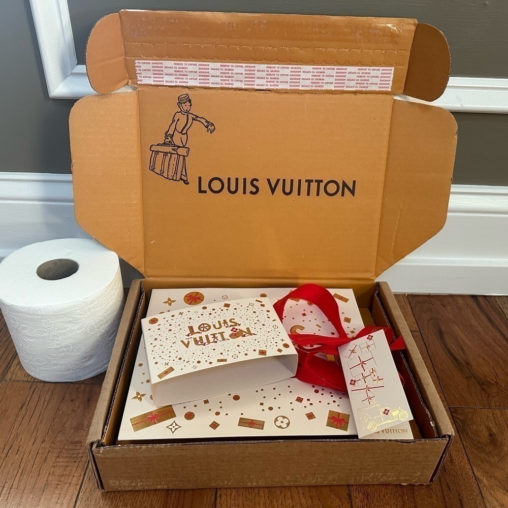 LV holiday wrapping - shipping box, sleeve, tag, bag (NO PRODUCT)